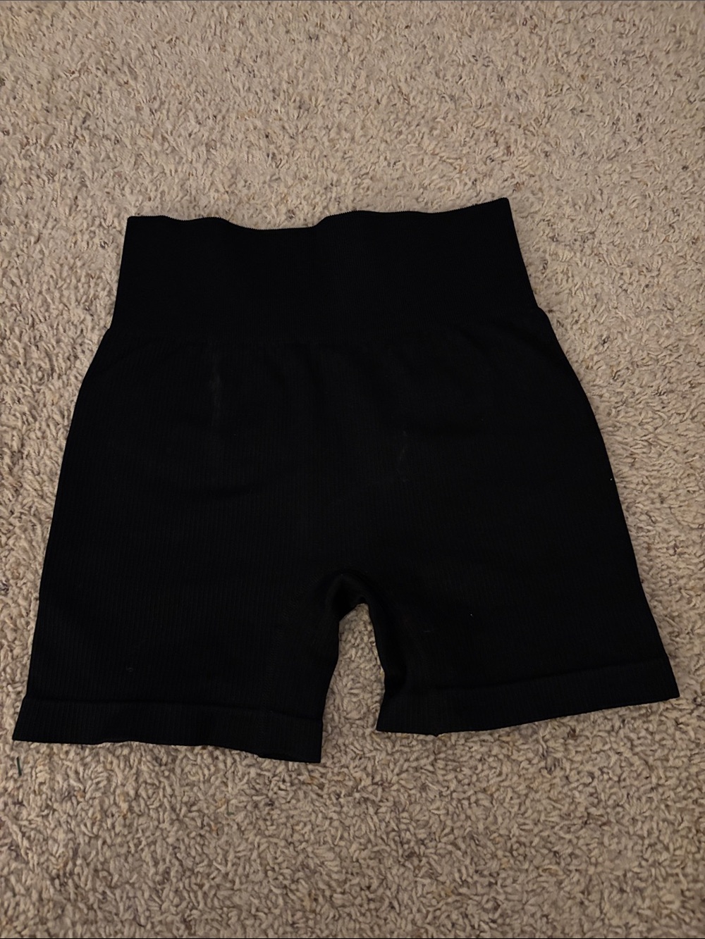 High-Waisted Black Seamless Athletic Biker Shorts!